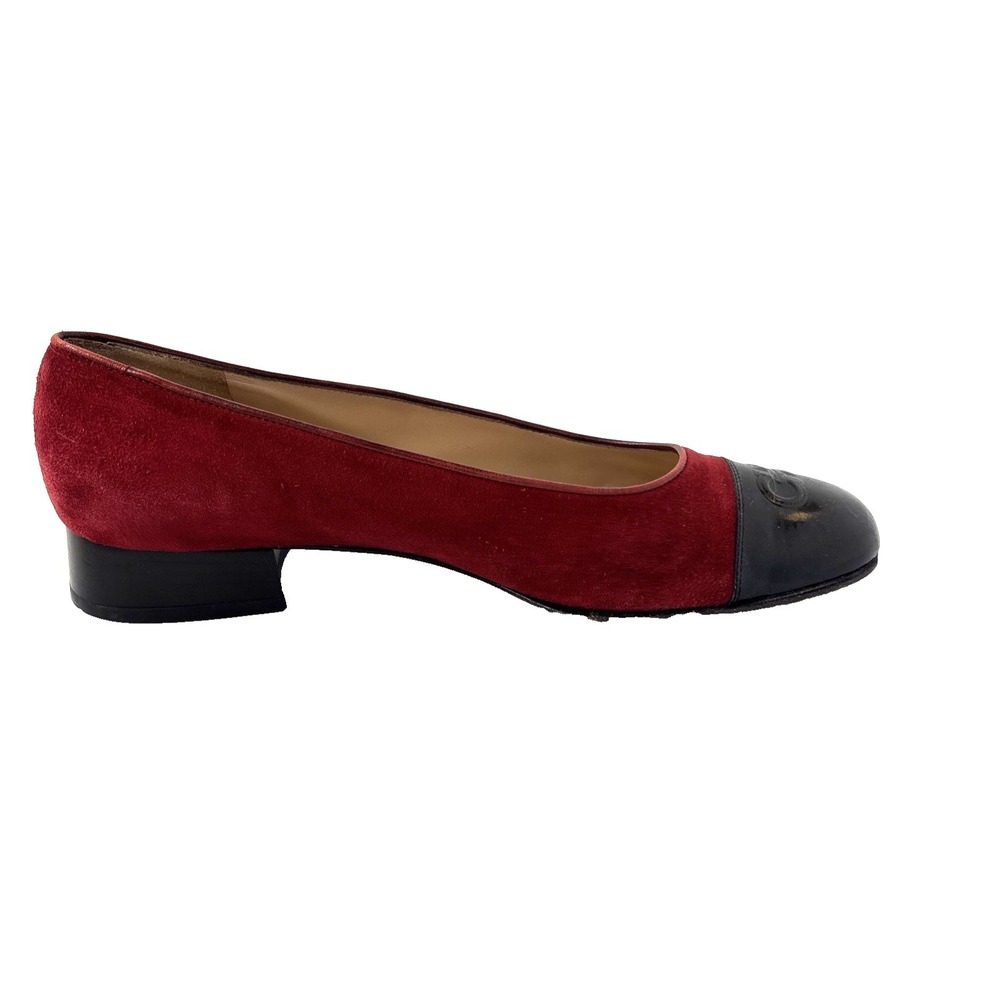 VTG Salvatore Ferragamo Red Suede Flats Patent Leather Cap Toe